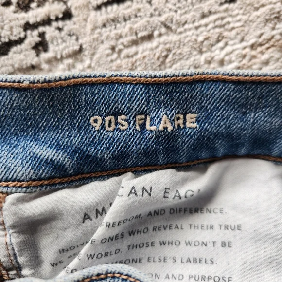 American Eagle Outfitters Blue Distressed Flare Jeans - Picture 4 of 5
